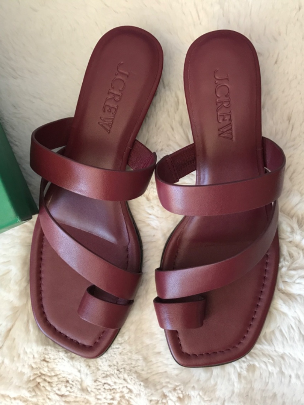 J Crew Red Toe Ring Sandals size 8 - Picture 2 of 9